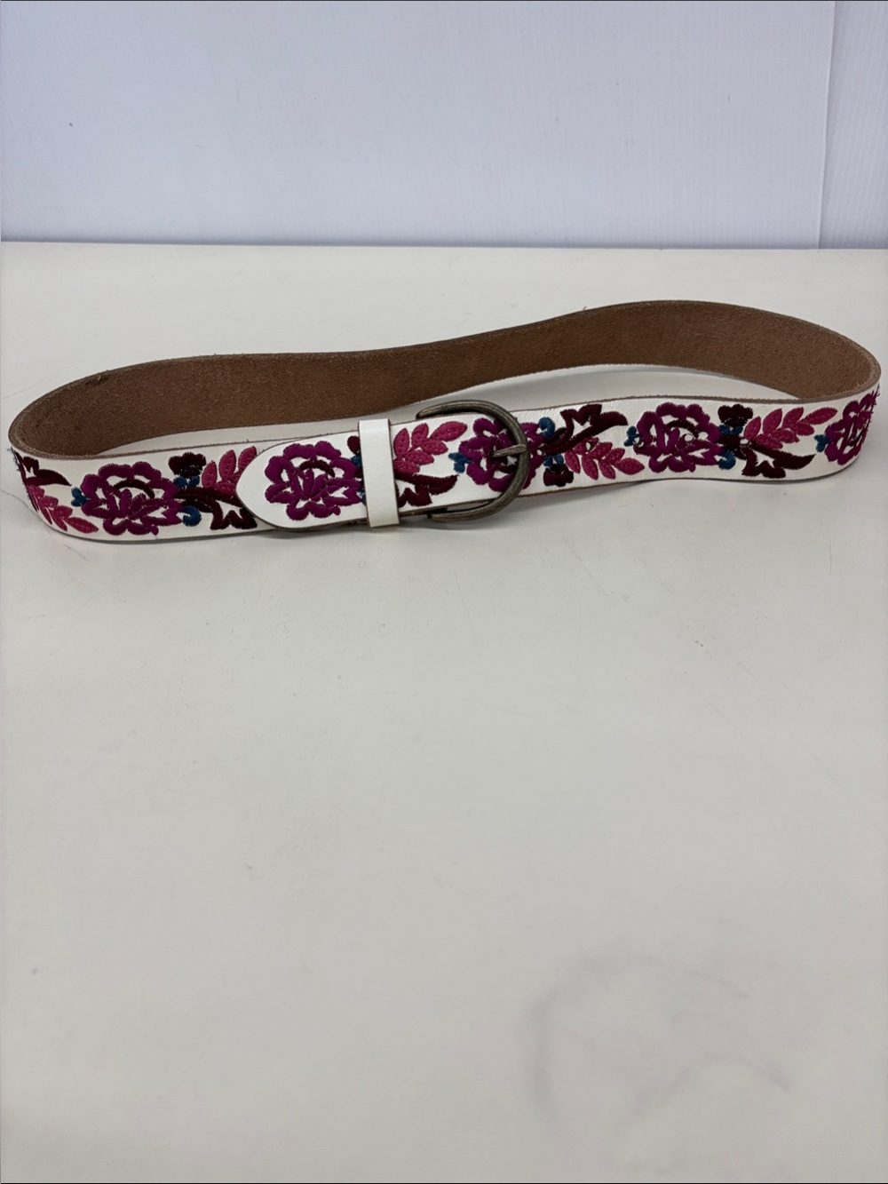 Lucky Brand Embroidered Floral White Leather Belt with Pink Accents